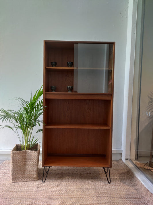 Mid-century Teak tall Display bookcase /cabinet circa1950-1960