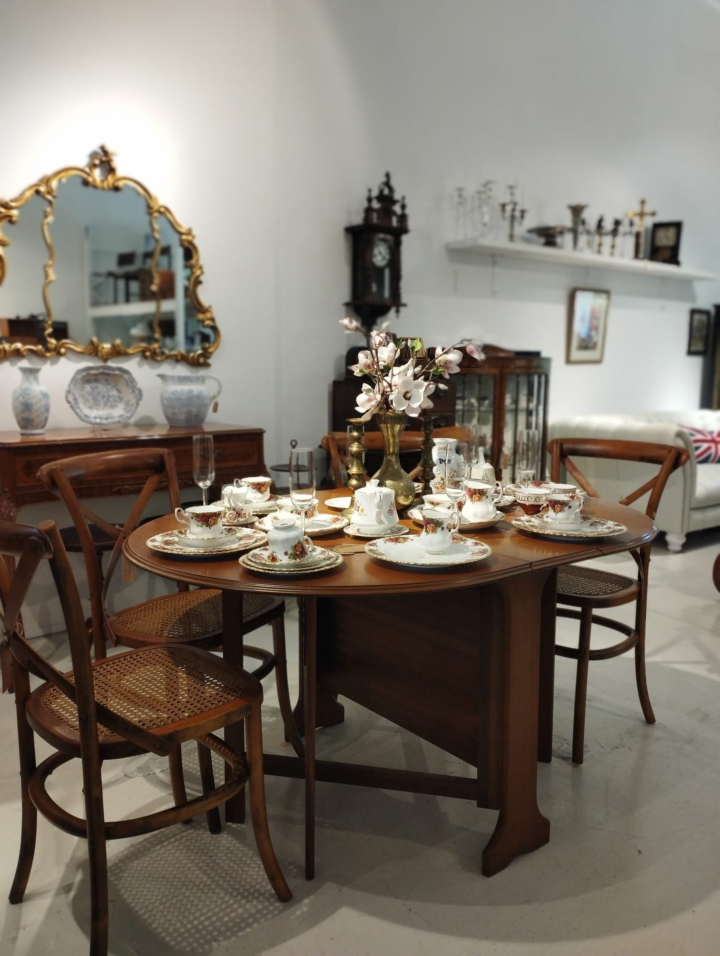 Mid-Century Galley Dinning Table