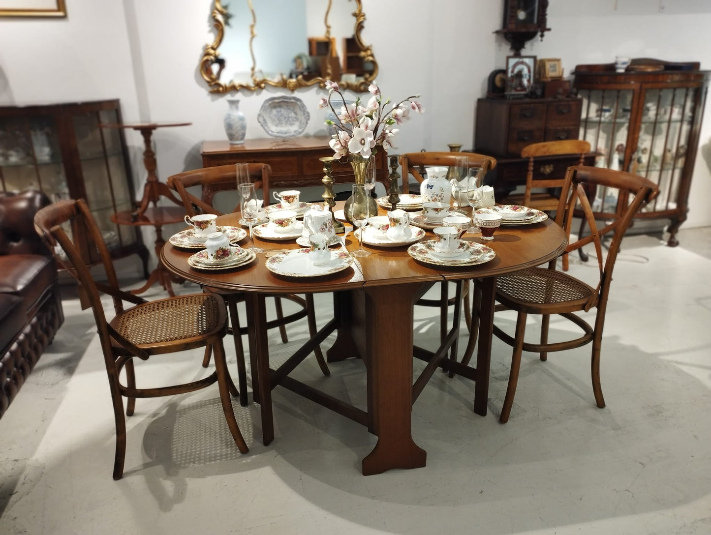 Mid-Century Galley Dinning Table