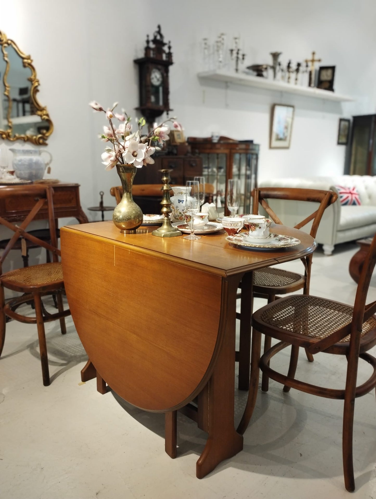 Mid-Century Galley Dinning Table