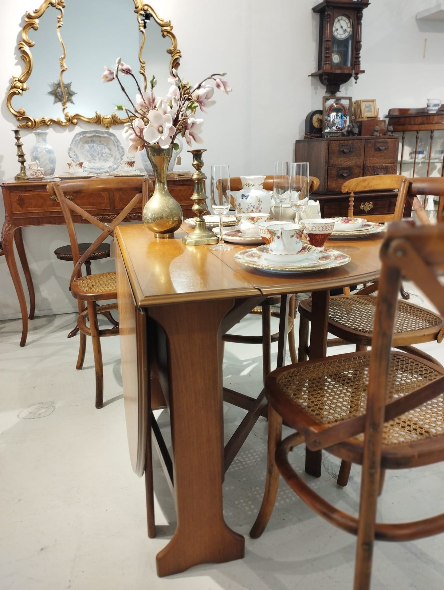 Mid-Century Galley Dinning Table