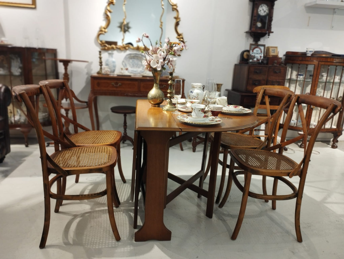 Mid-Century Galley Dinning Table