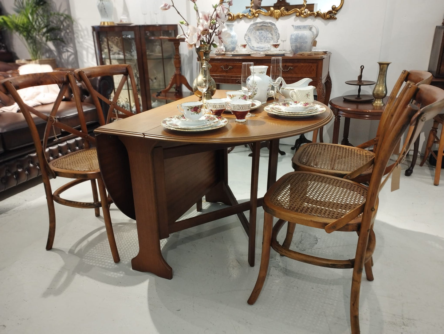 Mid-Century Galley Dinning Table