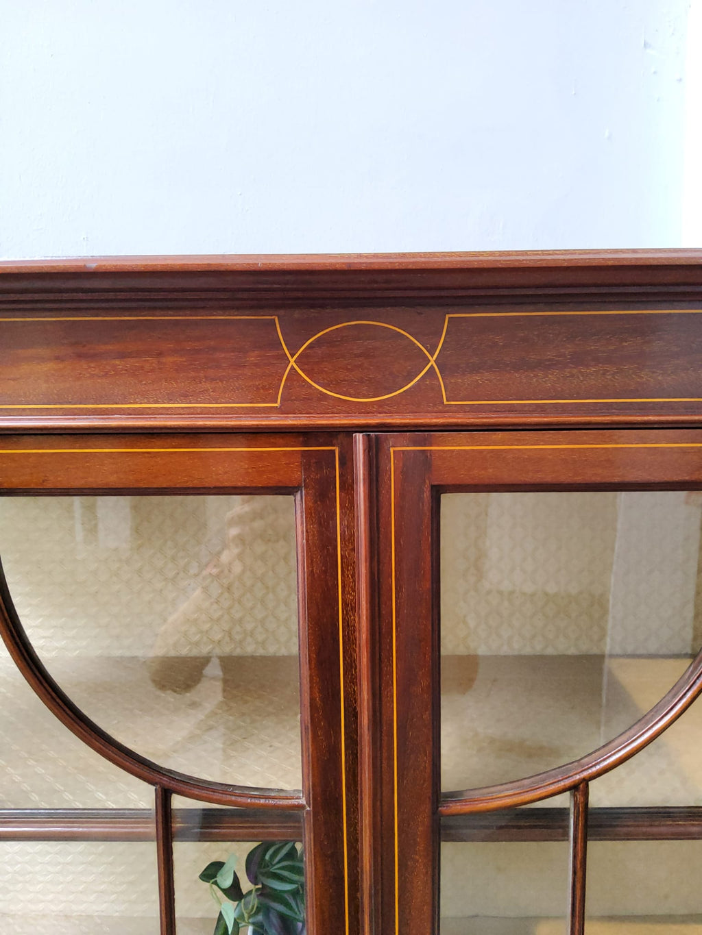Edwardian inlaid mahogany display cabinet