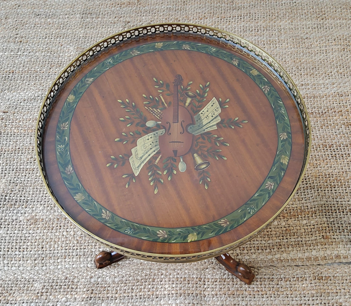 Rare Mahagony with Marquetry top Round Accent Table
