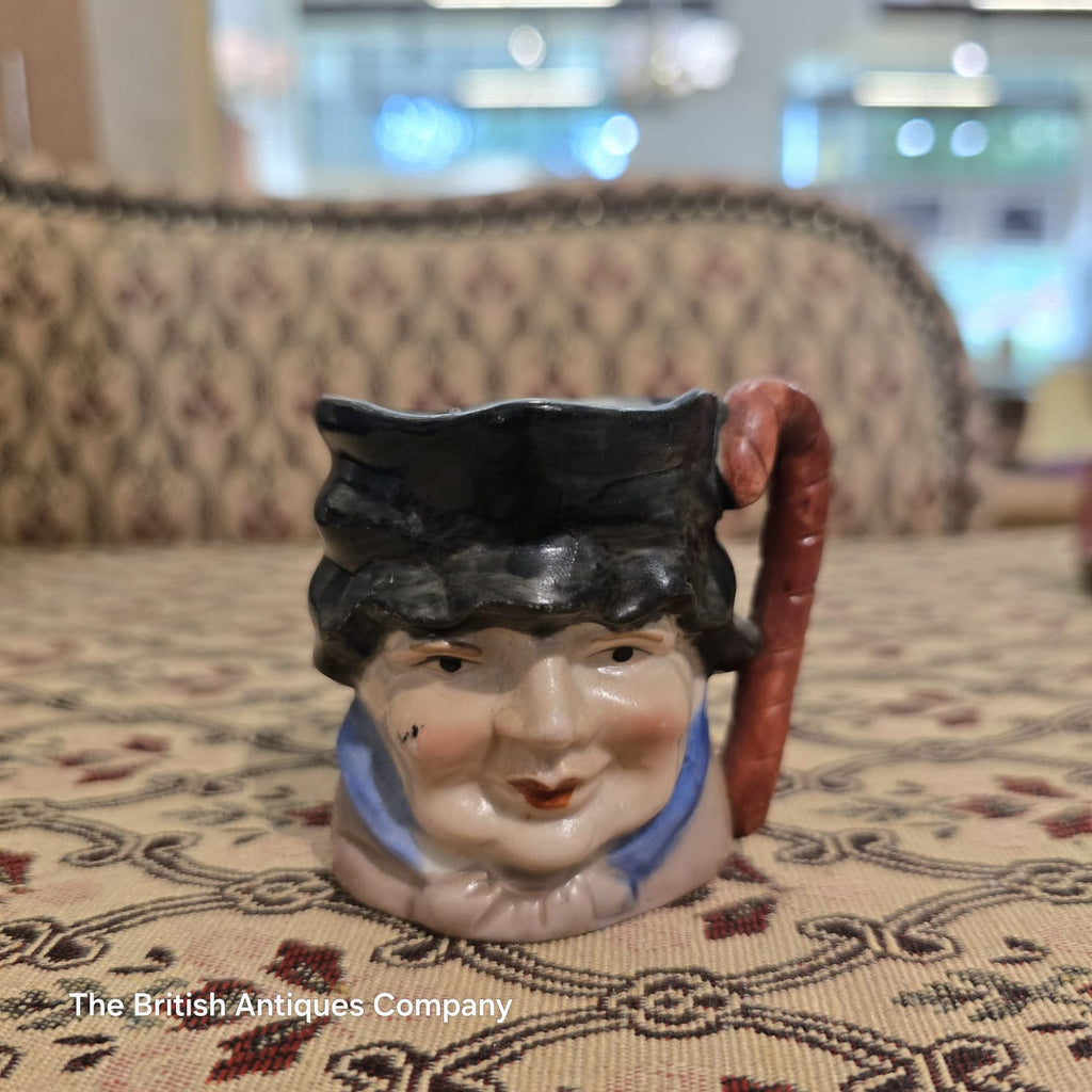 Royal Doulton “Town Crier” Character Toby Jug – Miniature (England, Mid-20th Century)