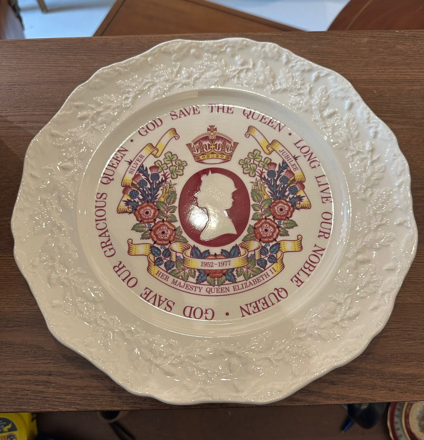 Mason's Royal Silver Jubilee Commemorative Plate