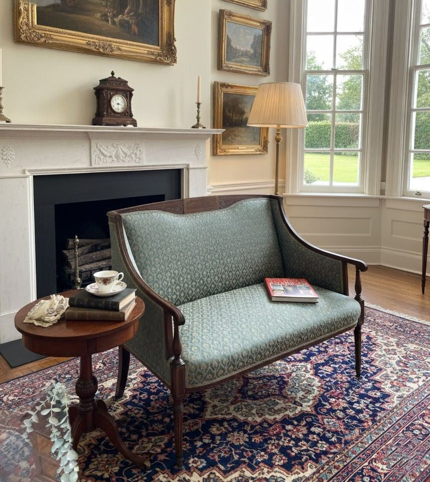 Lovely Victorian 2 seater suite