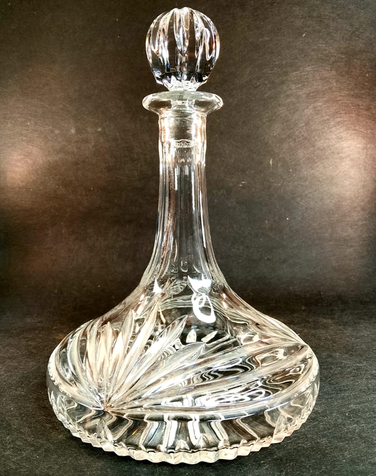 Marquis by Waterford Ships Decanter – Vintage Crystal 11" with Cut Ball Stopper