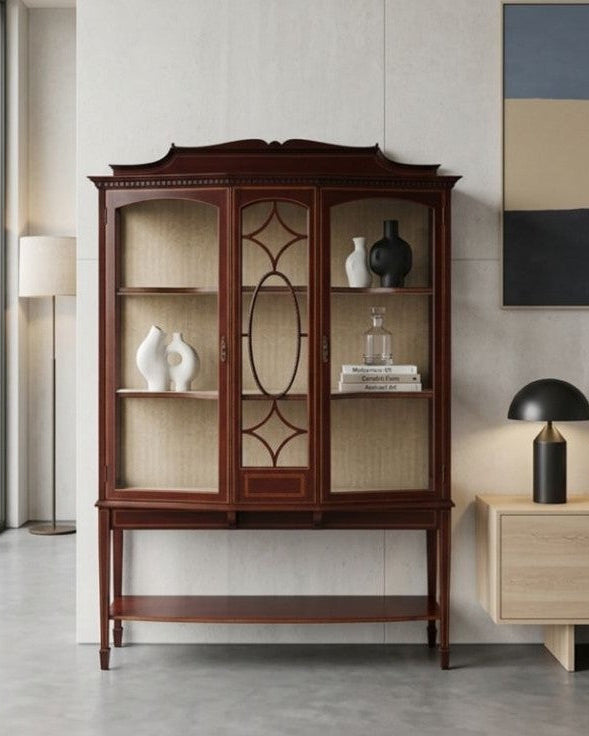[Pre-Order] Mahogany Inlaid Display Cabinet The Central Glazed Lattice Door