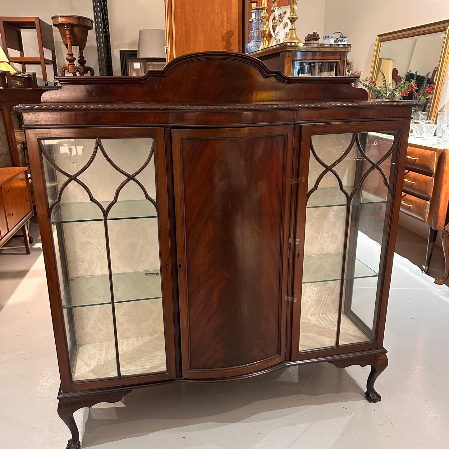 Antique Chippendale Revival Mahogany Display Cabinet - circa 1900s