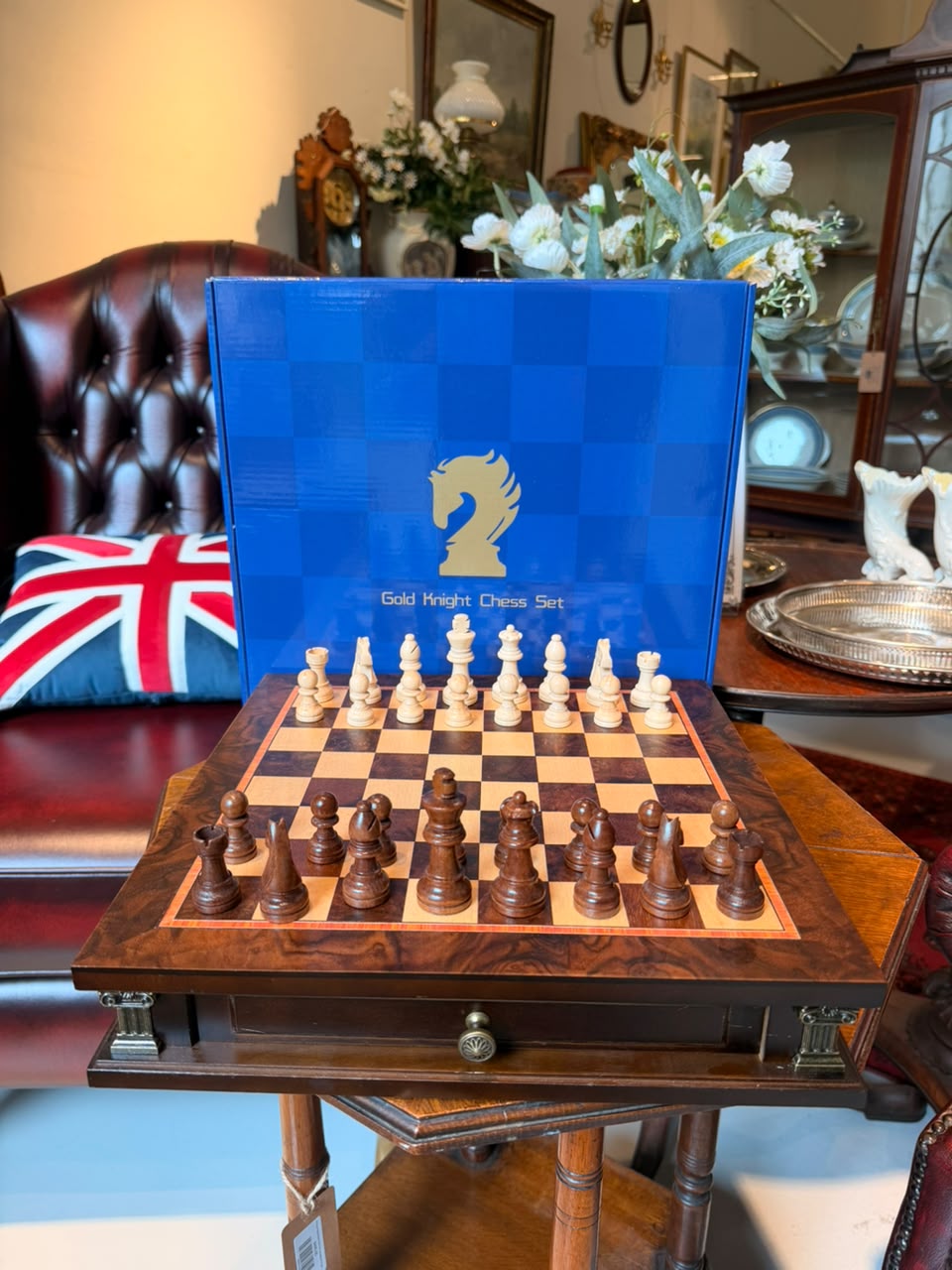 Gold Knight Deluxe Wooden Chess Set with Integrated Drawer | New in Box