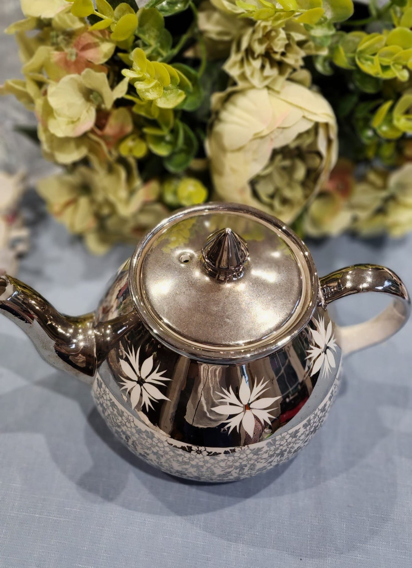 Vintage Gibson silver White tea pot