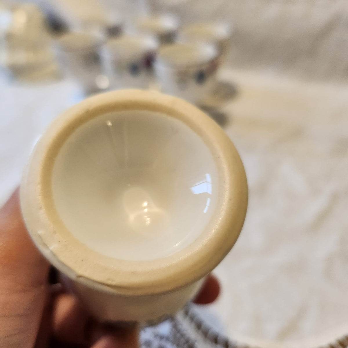 Bhs egg cup holder 7 pieces