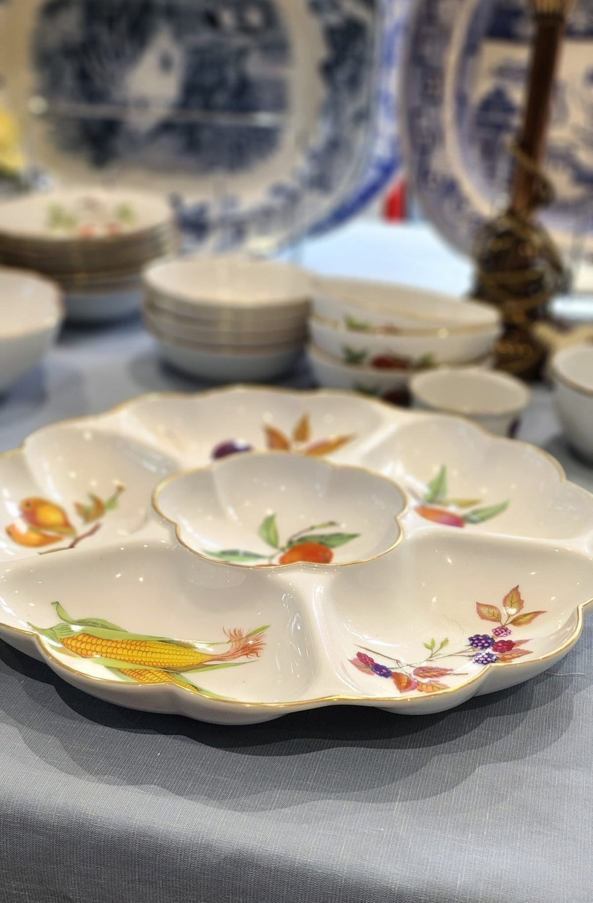 Vintage ROYAL WORCESTER Fine Porcelain EVESHAM 13 1/2" 6-Parts Snack/Dip Crudite