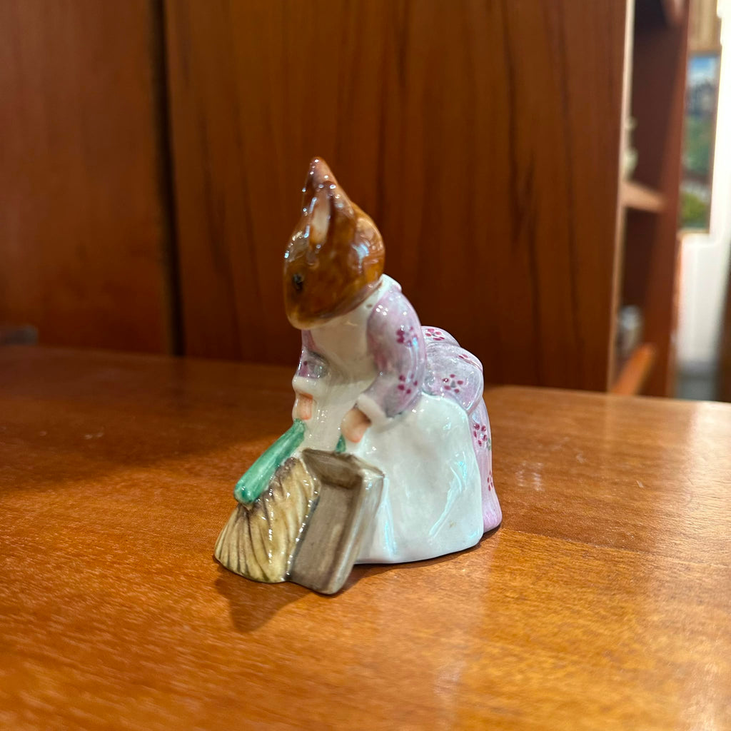 Amazing Beatrix Potter Figurine By Beswick  England