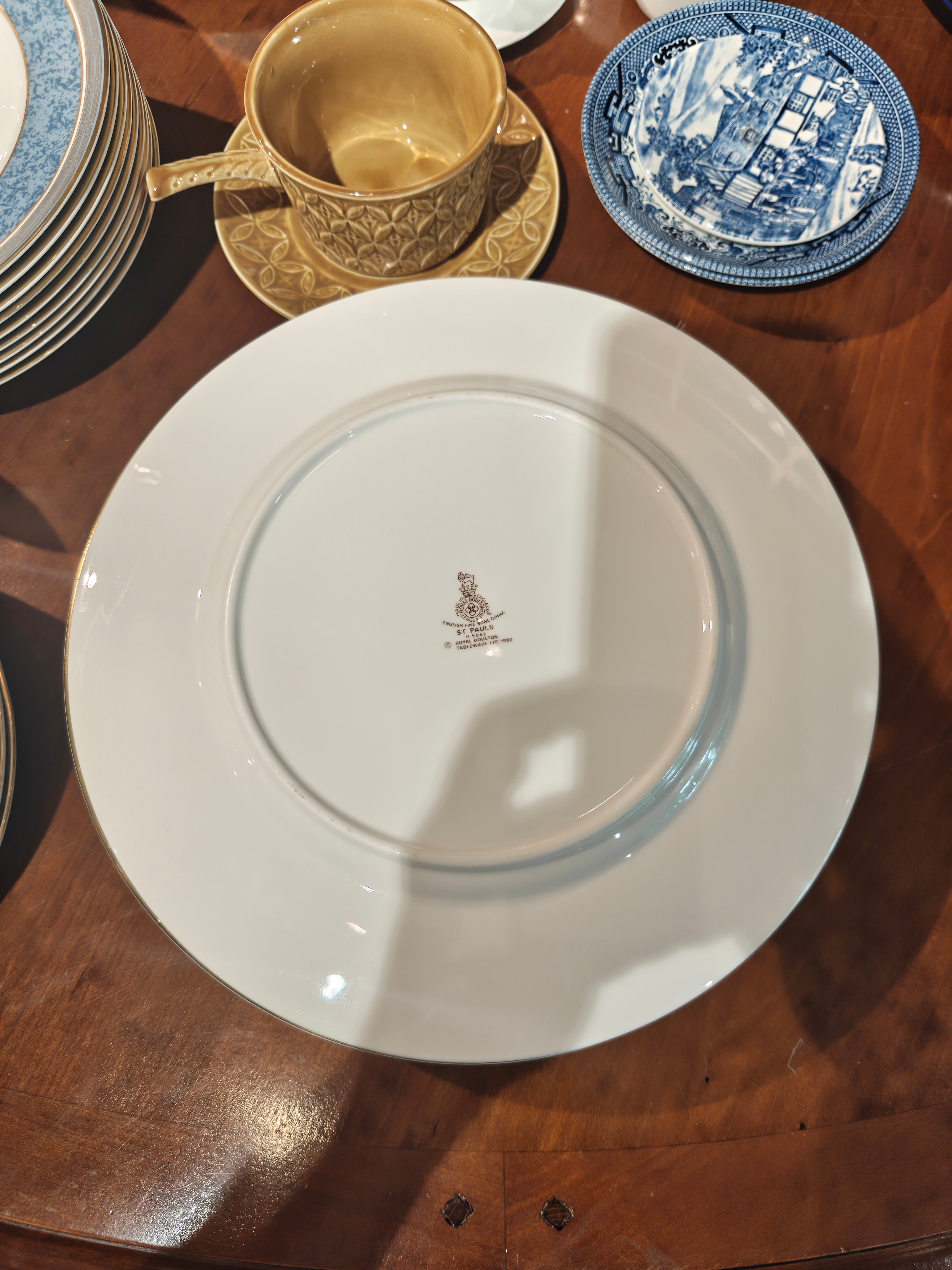 Royal Doulton Fine Bone China Dinner set - ST Paul