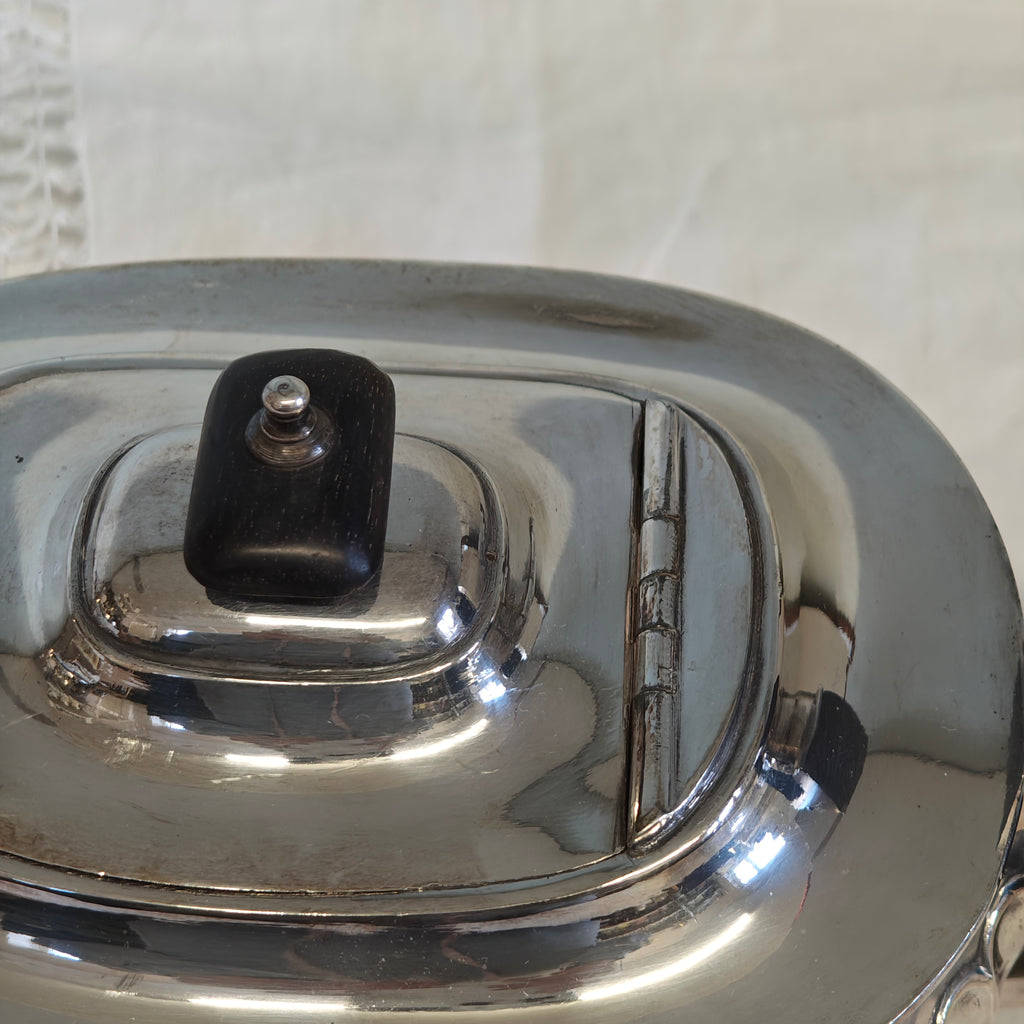 Vintage silver plated Walker and hall tea pot