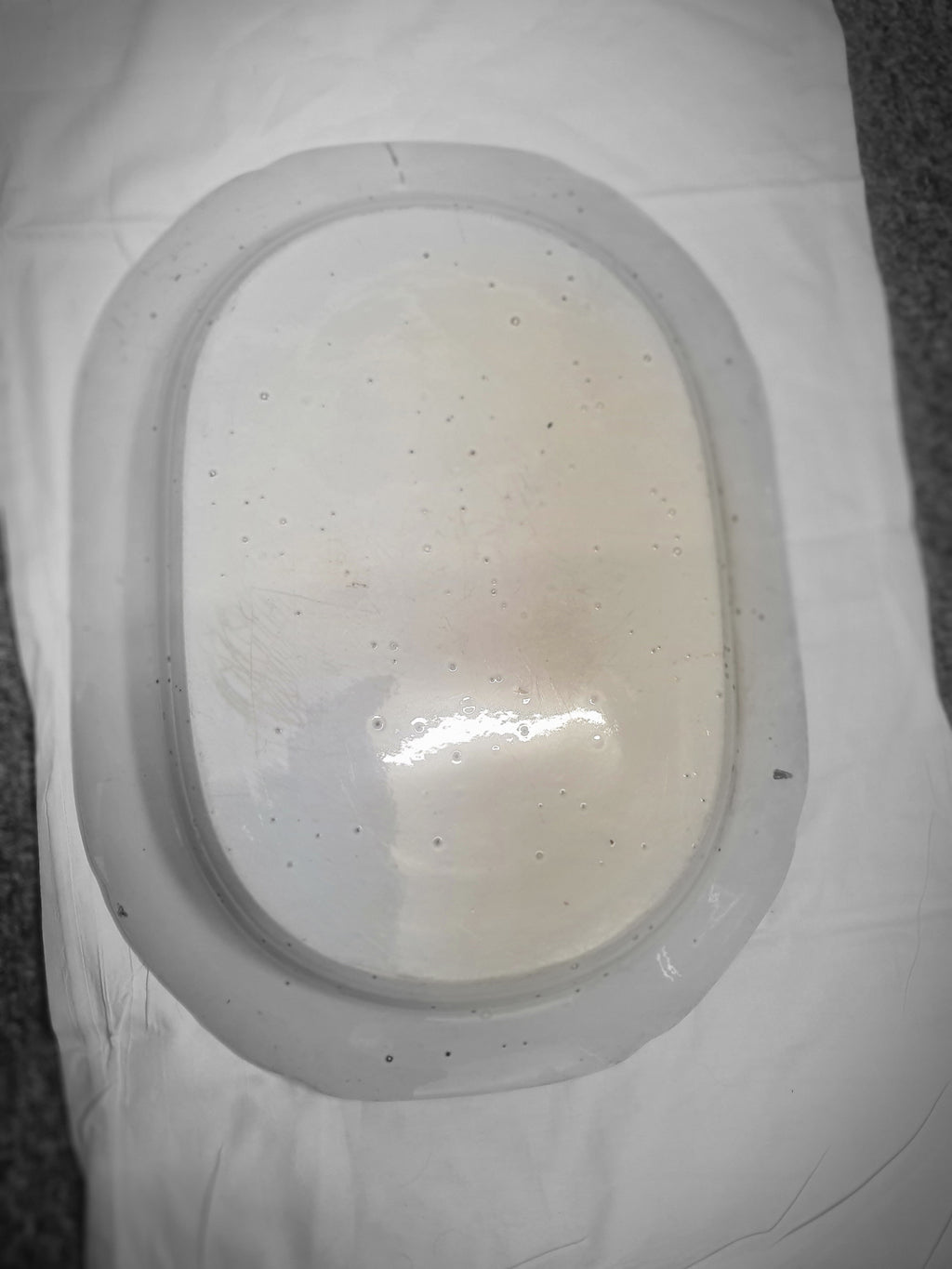 English Pearlware Blue & White Staffordshire Pottery Platter C1810-1825 - worned out on edge