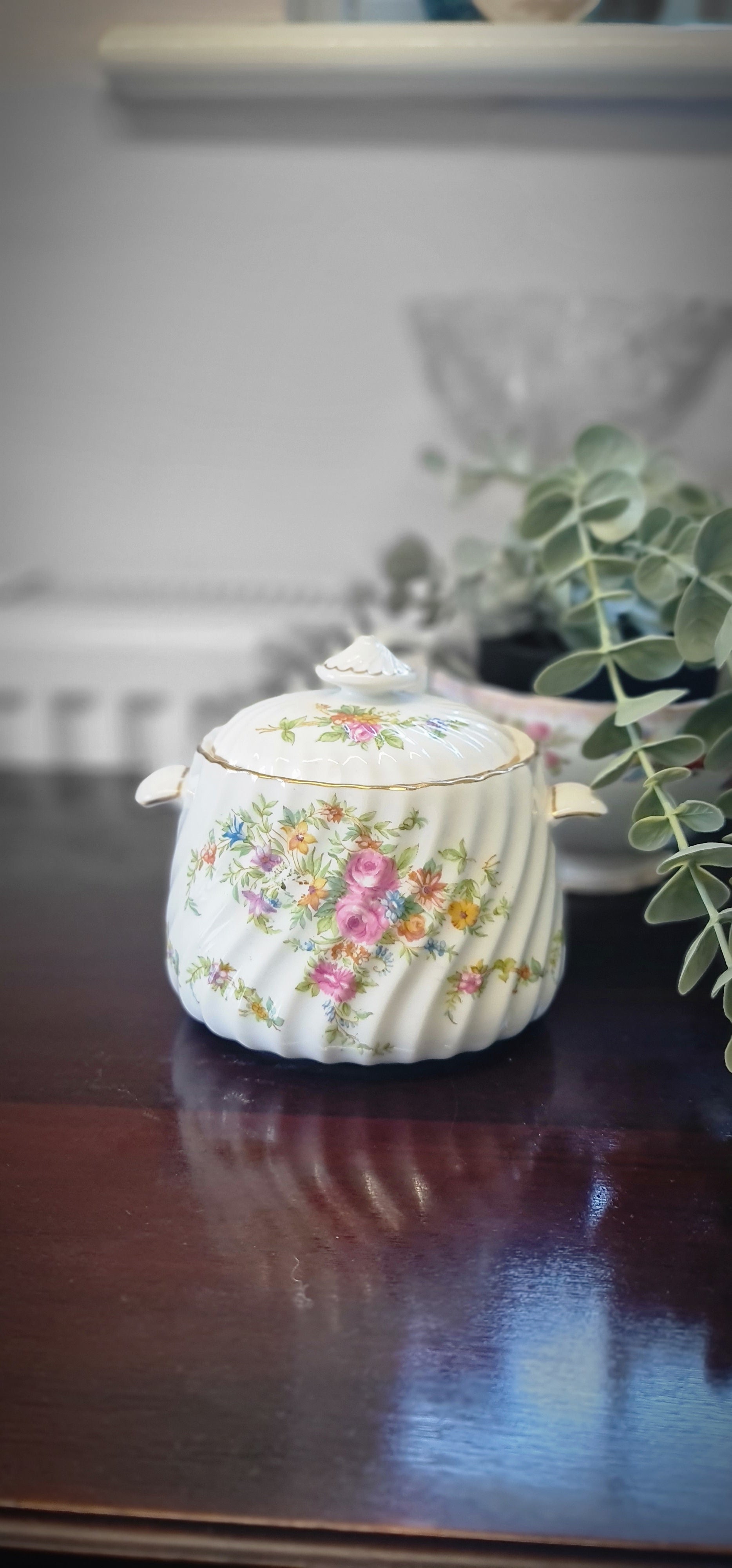 Vintage beautiful Minton flora dinner set