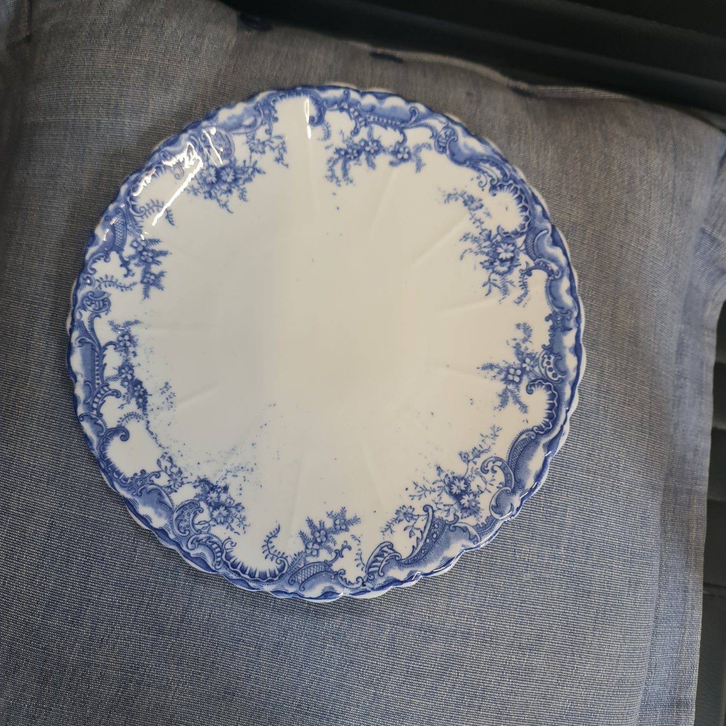 Blue and white vintage plate #001