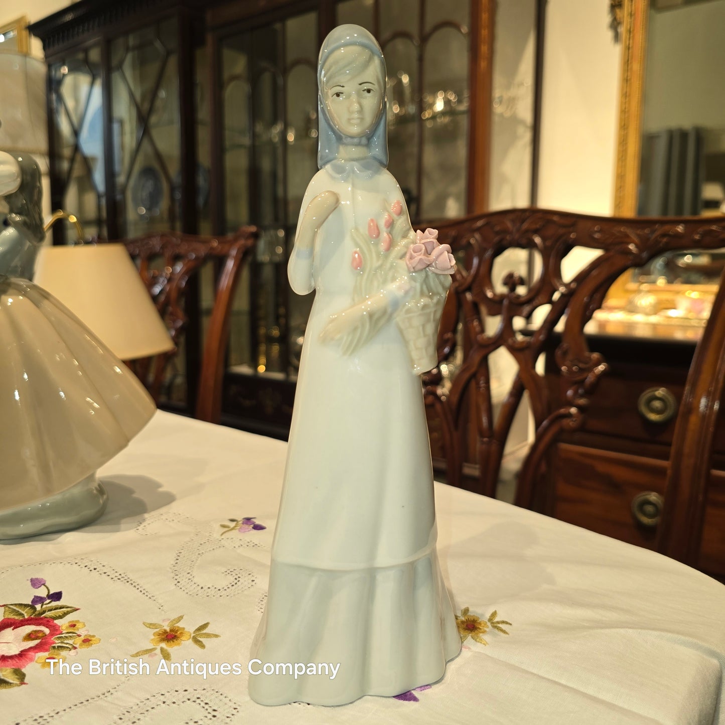 Porcelanas Miquel Requena S.A. "Girl with Flower Basket" Valencia Porcelain Figurine