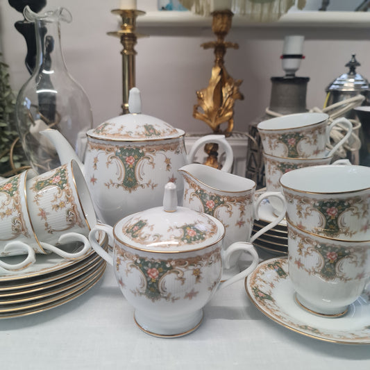 Exquisite Noritake fine bone china Teaset