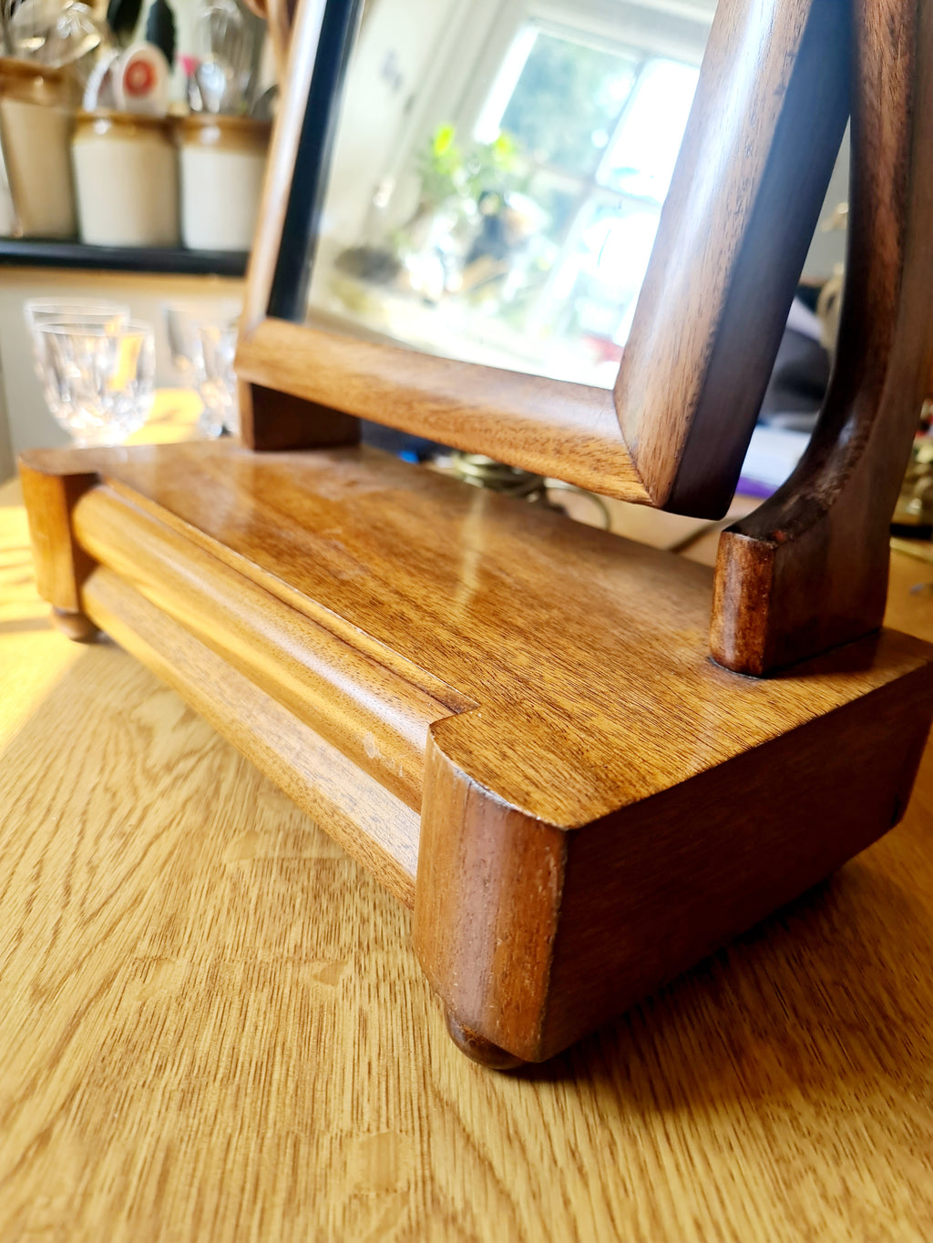 Victorian mahogany table top mirror - lovely patina
