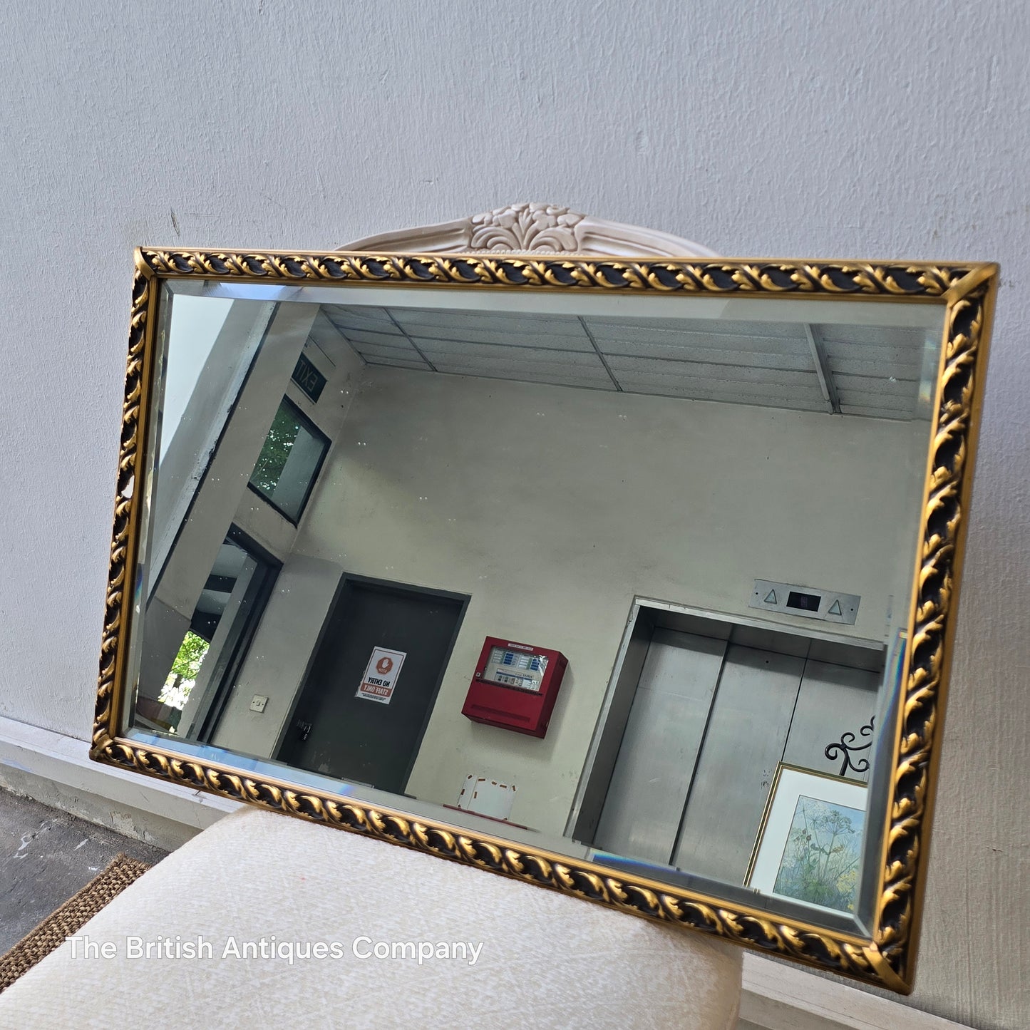 Ornate Giltwood Rectangular Wall Mirror with Decorative Frame