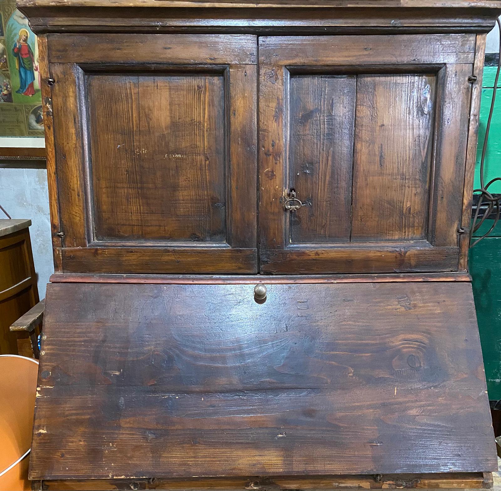 Antique Georgian Oak Wall Hanging Cabinet c. 1890