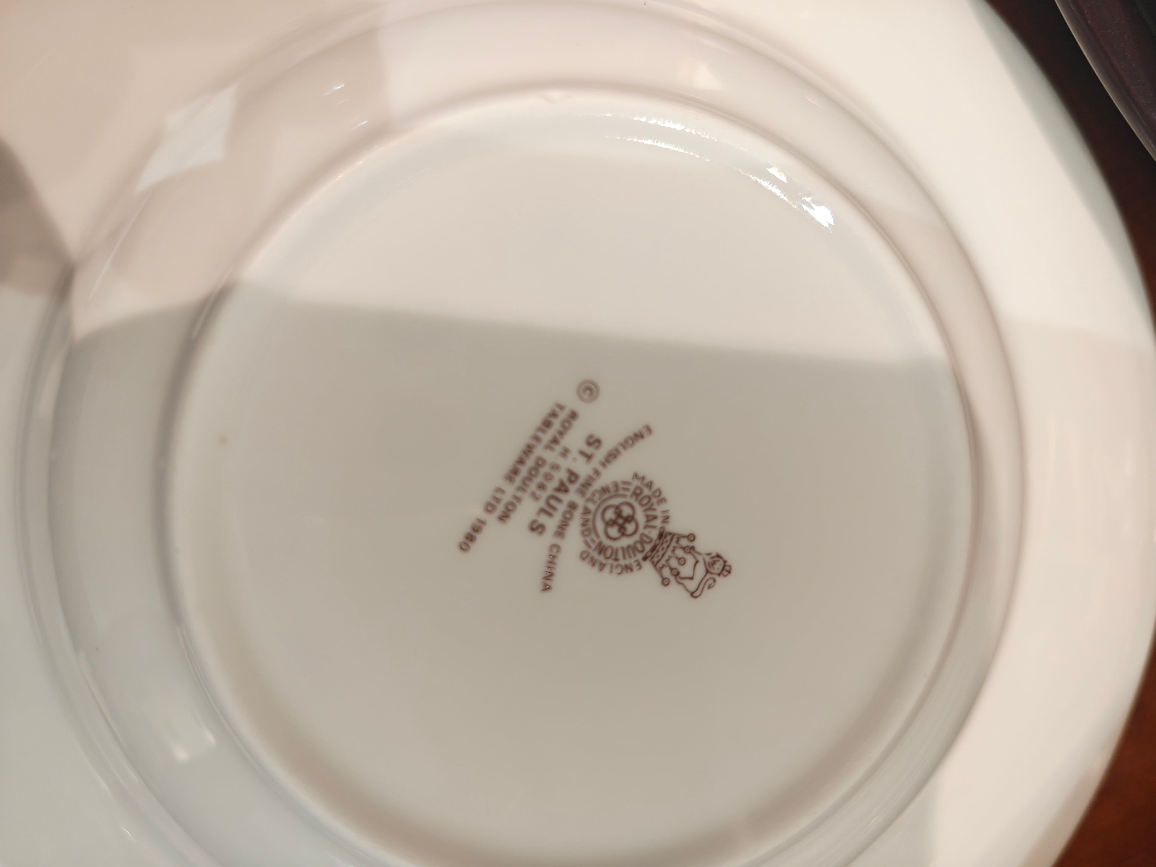 Royal Doulton Fine Bone China Dinner set - ST Paul