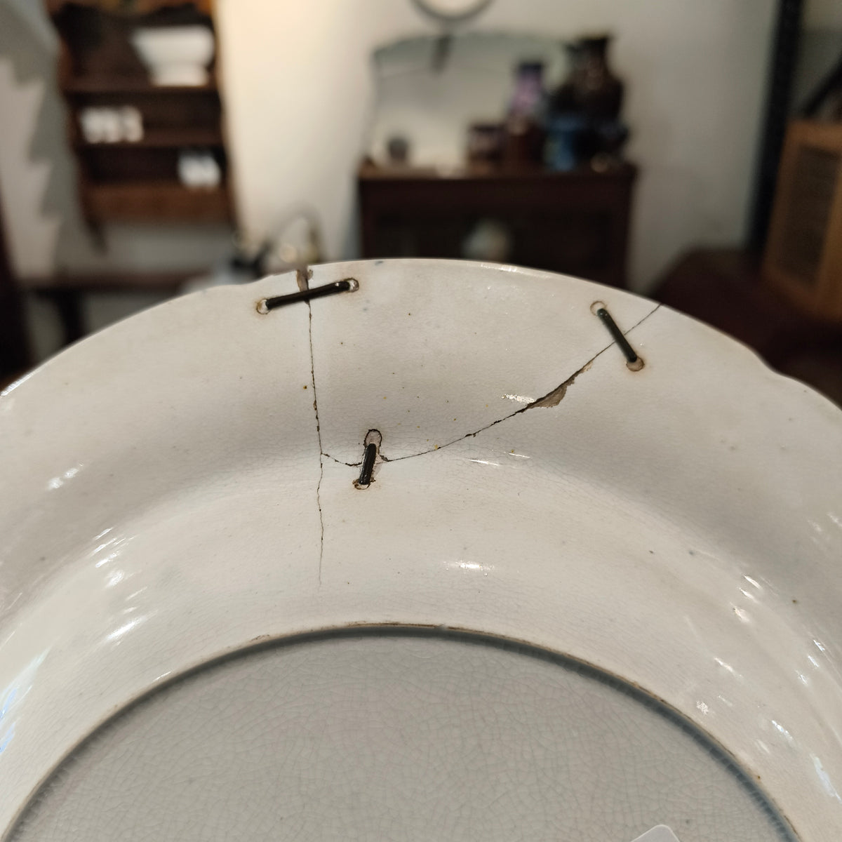 Antique Davenport Rimmed Pasta Bowl – 'Highbridge' Chinoiserie Pattern, c. 1793