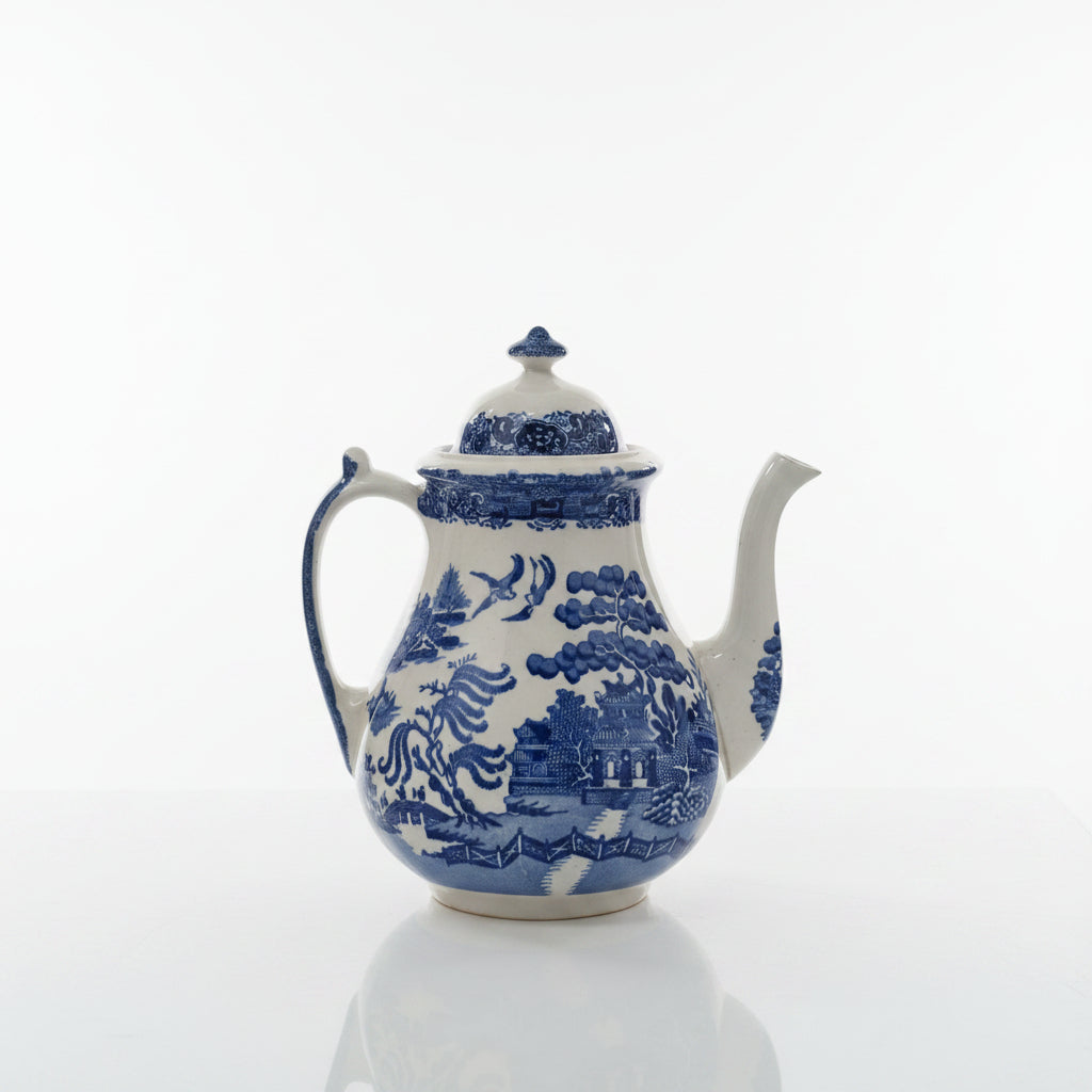 Antique and Vintage tea pot and coffee pot