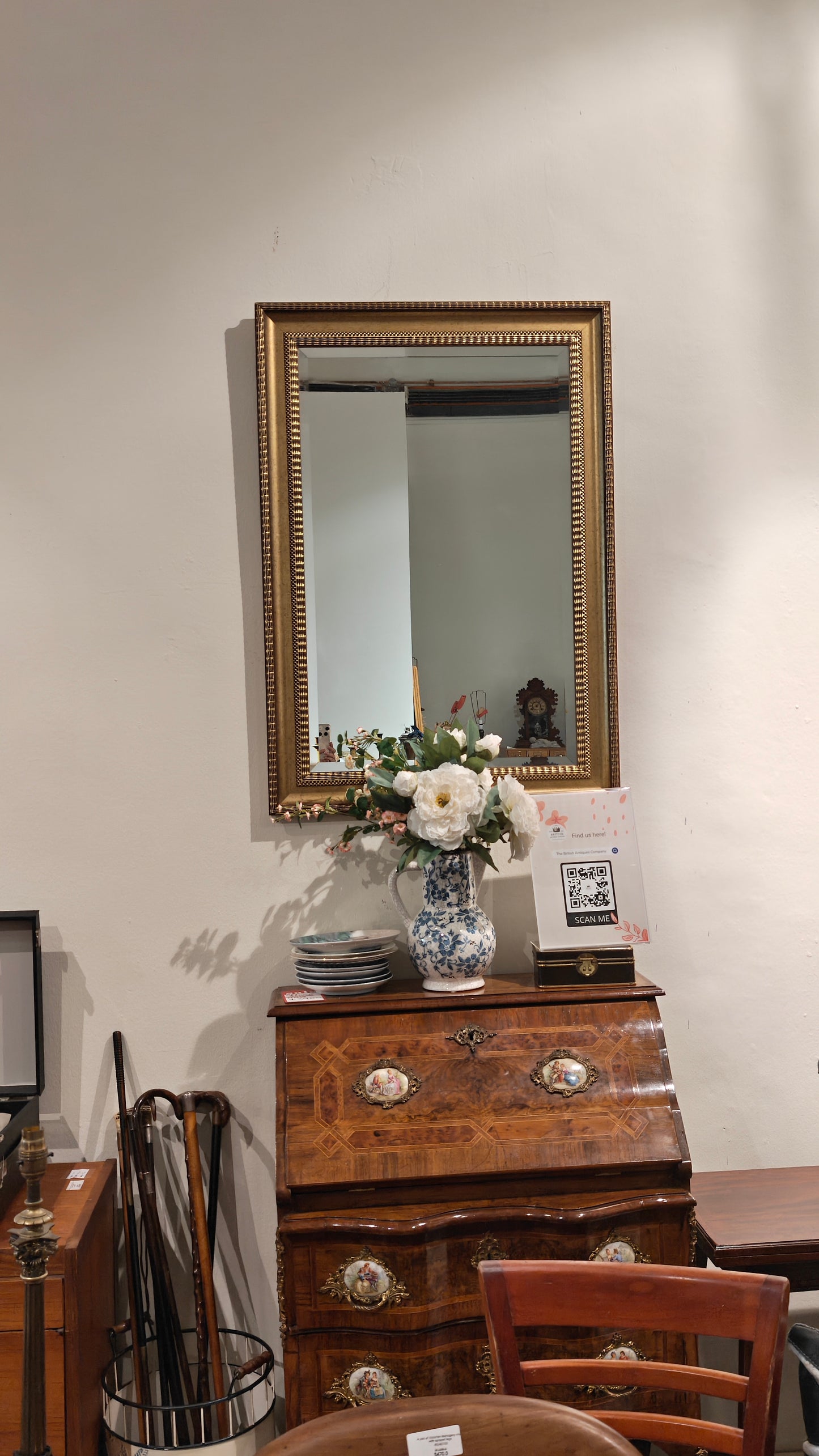 Vintage Gilt Framed Bevel Edge Wall Mirror | 100 x 70 cm