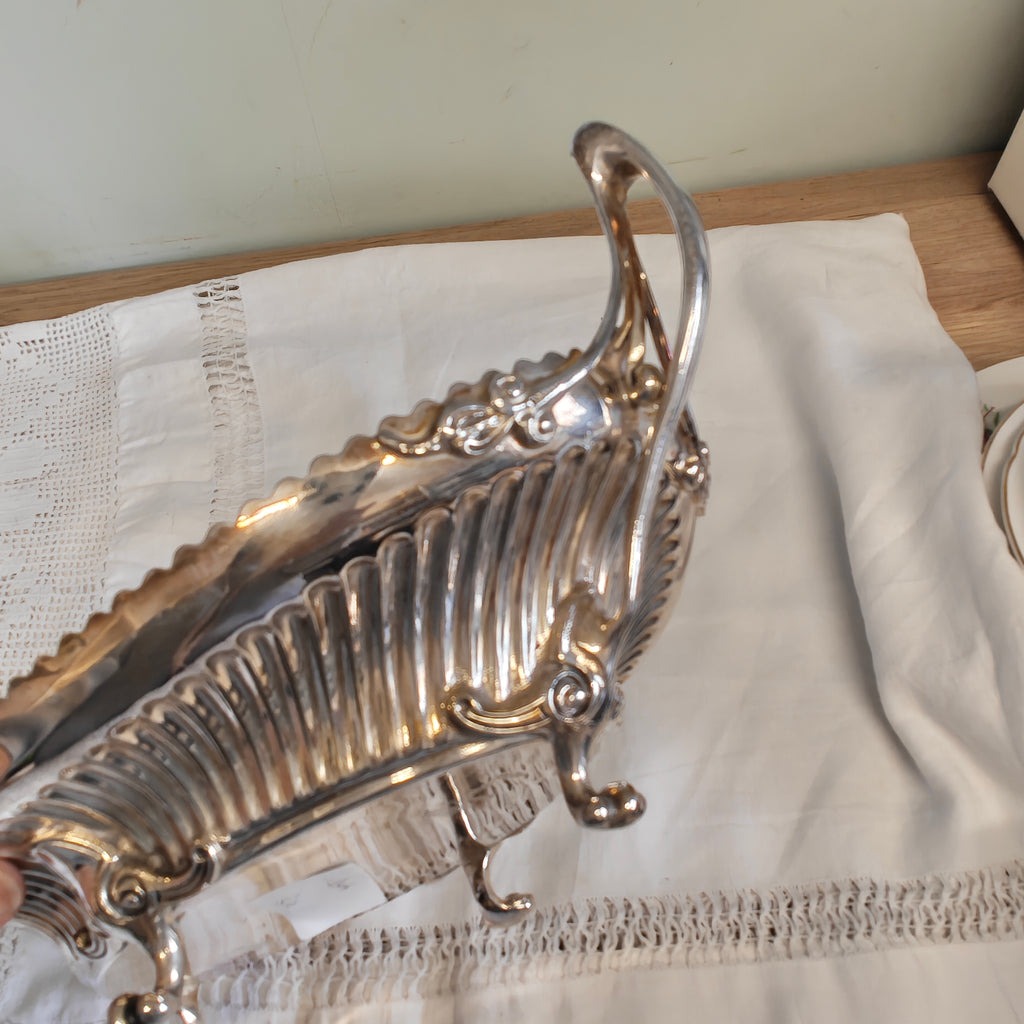Vintage Walker and Hall silver plated bread basket