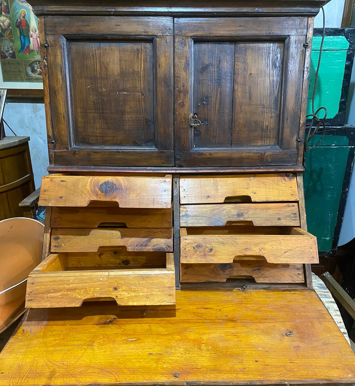 Antique Georgian Oak Wall Hanging Cabinet c. 1890