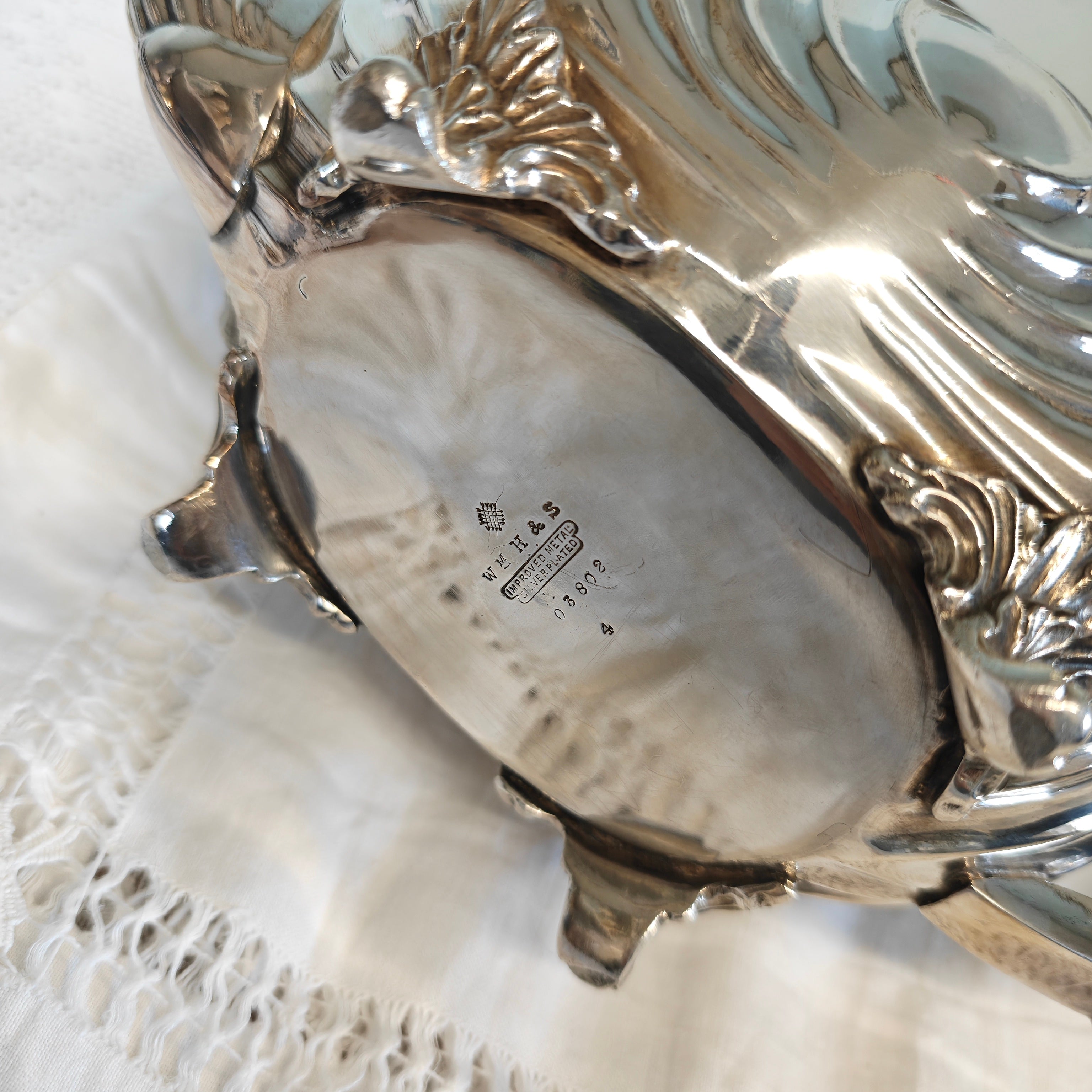 Vintage silver plated Walker and hall tea pot