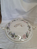 Royal Worcester June Garlands big serving tureen 31 x 24 x H 15 cm