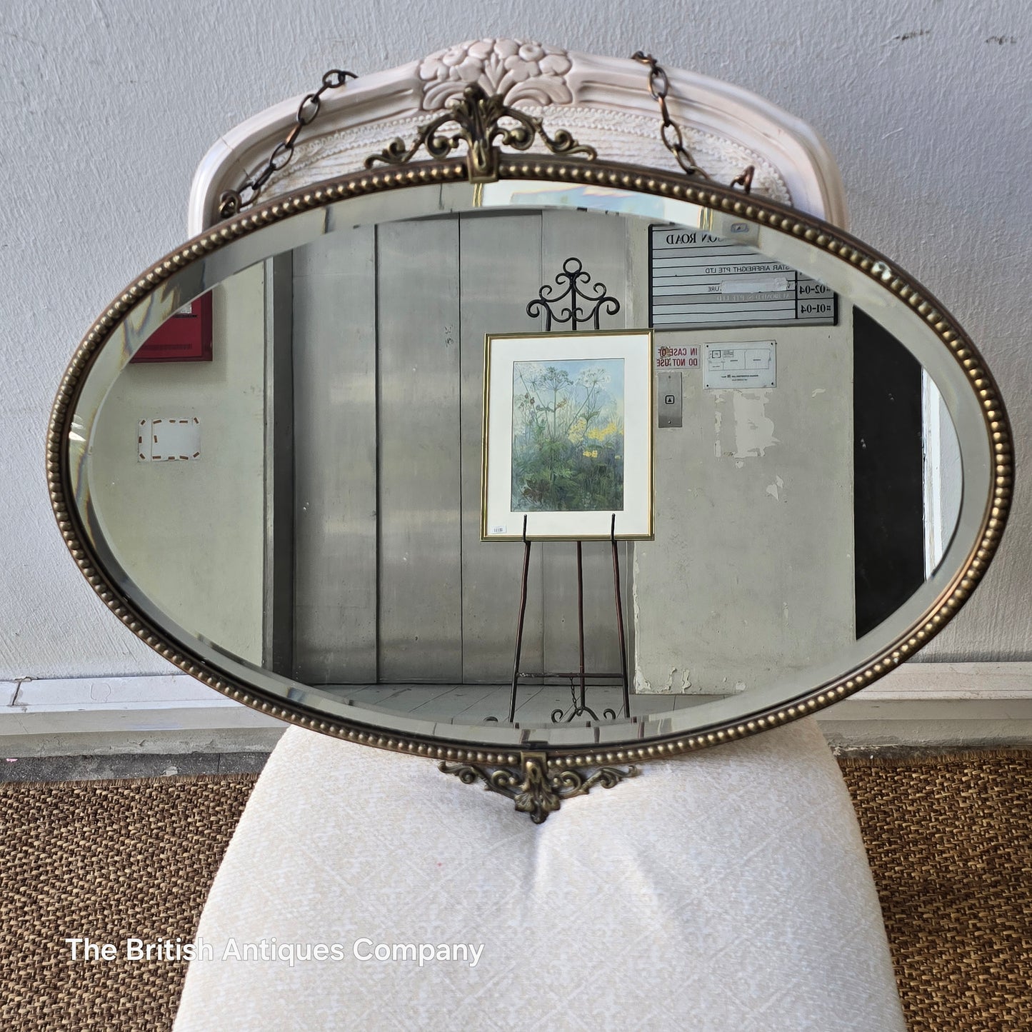 Elegant Oval Bevelled Edge Vintage Wall Mirror with Brass Frame