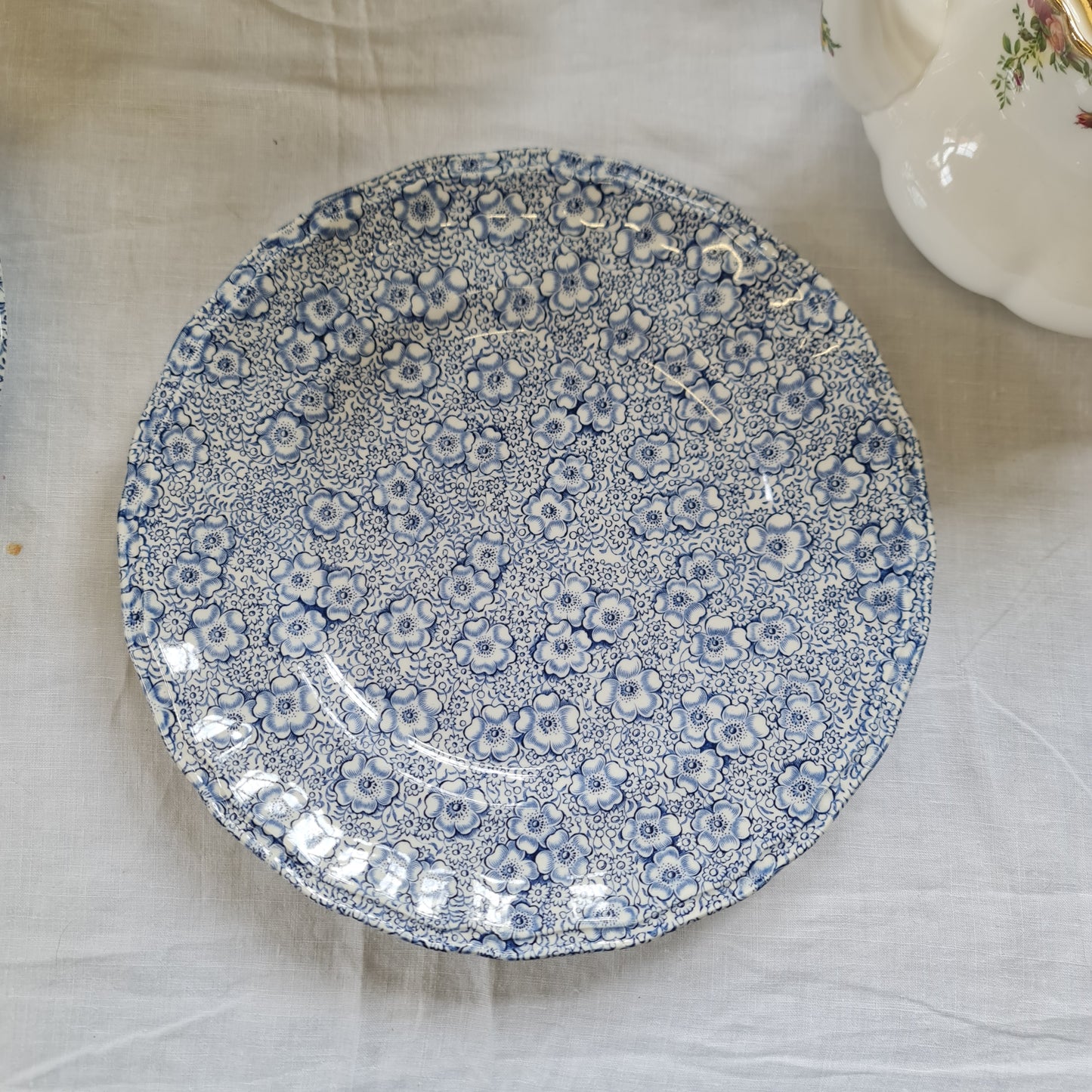 Enoch Wedgwood Kensington chinz blue and white plate