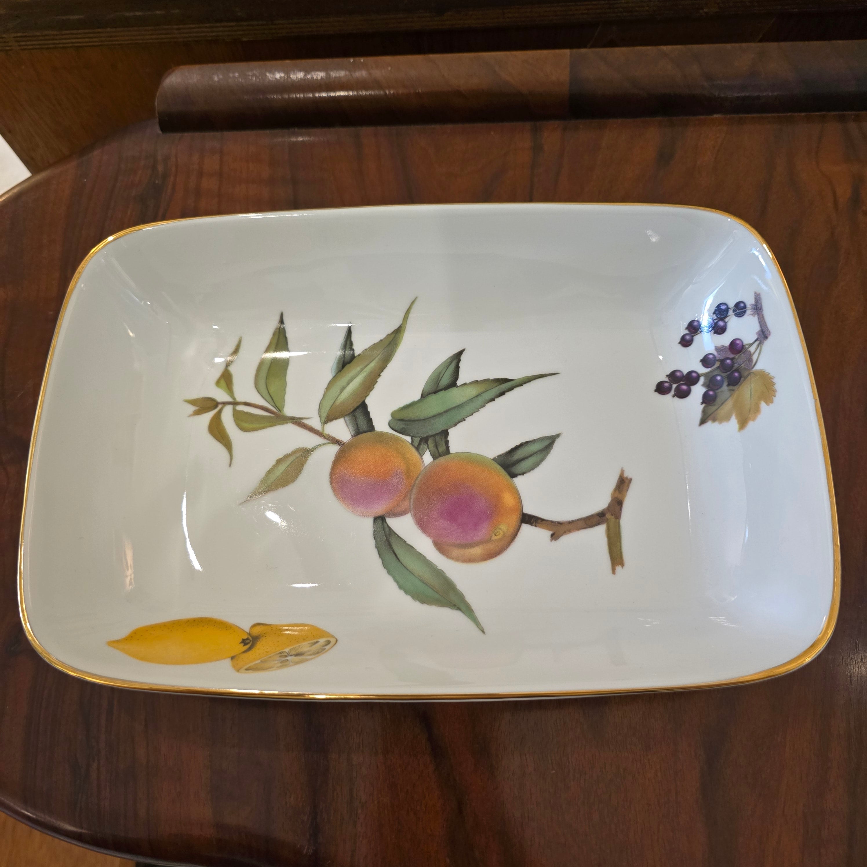 Royal Worcester Evesham Oven To Table ware
