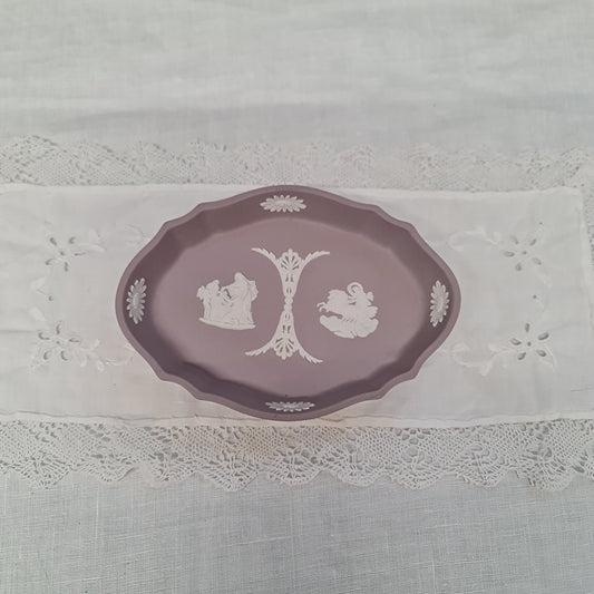 Rare Lilac Wedgwood jasperware trinket dish