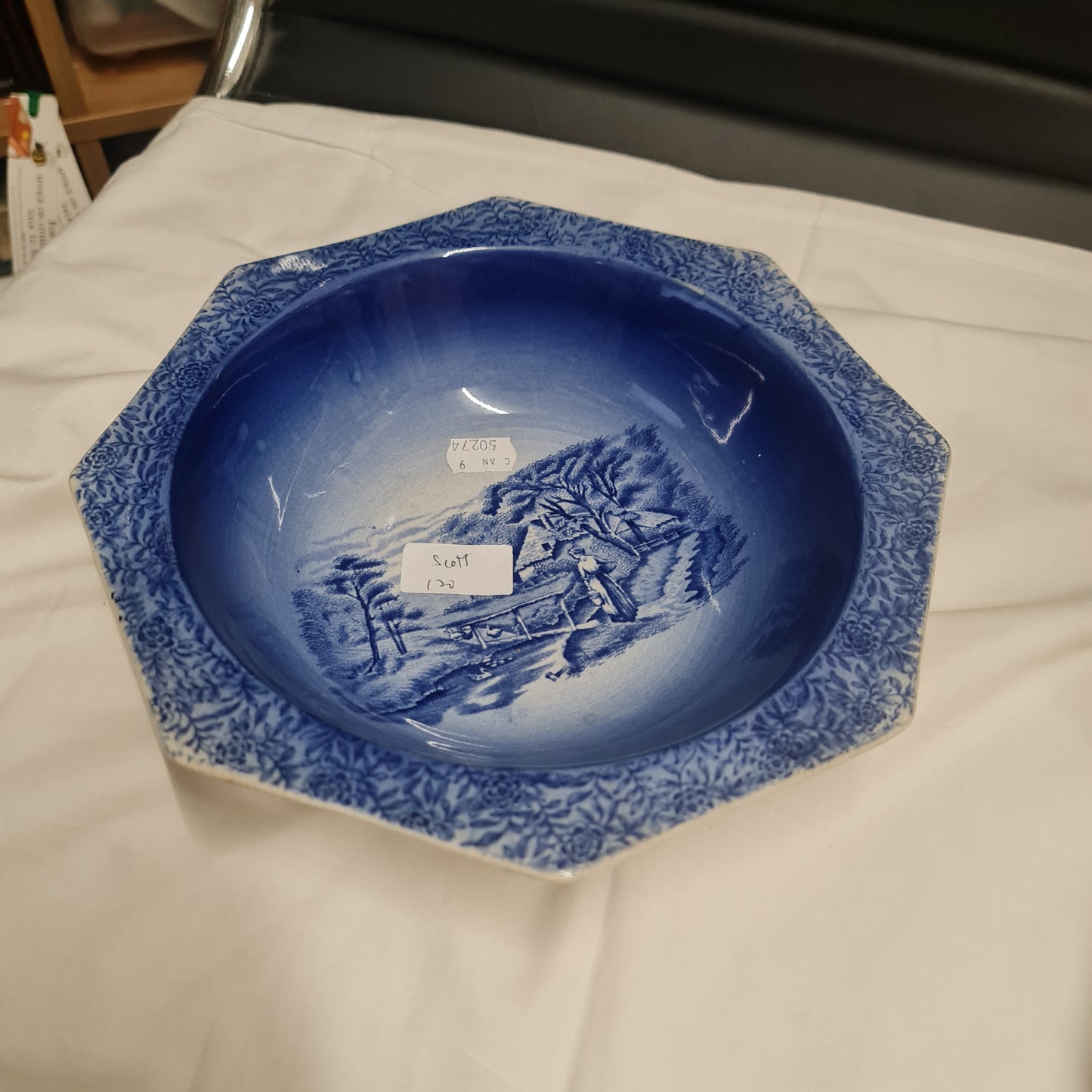 Rare Davenport big fruit bowl - minor crazing