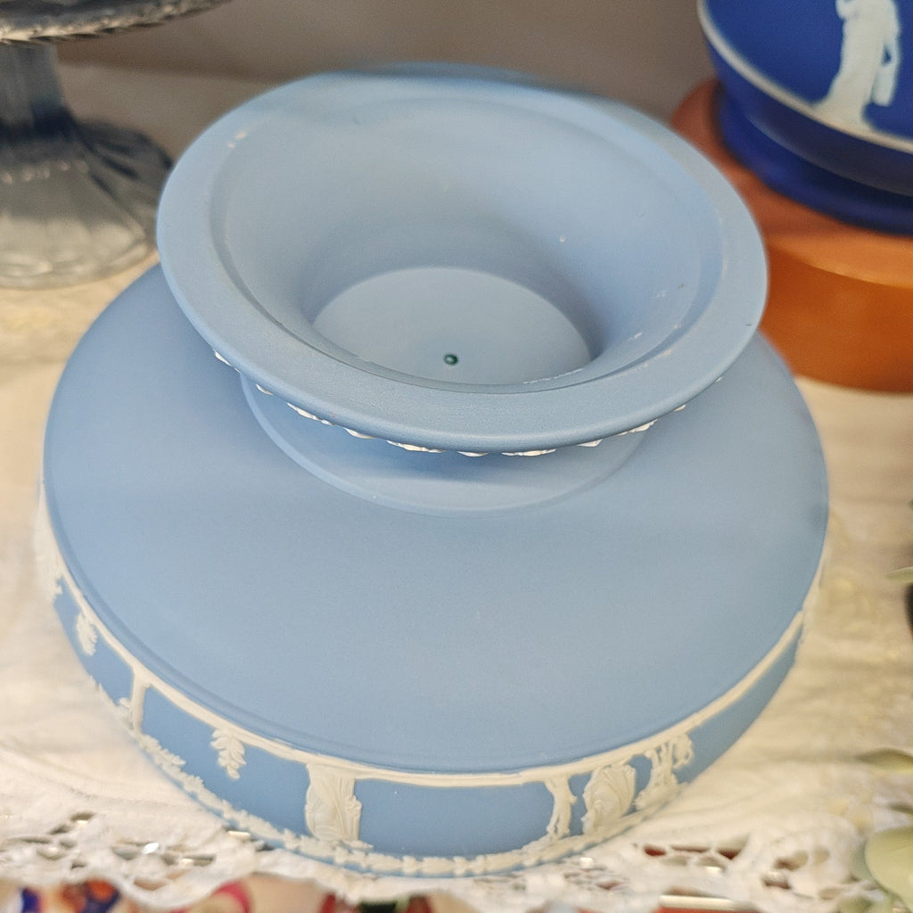Wedgewood Jasperware Padestal Bowl 1891-1908