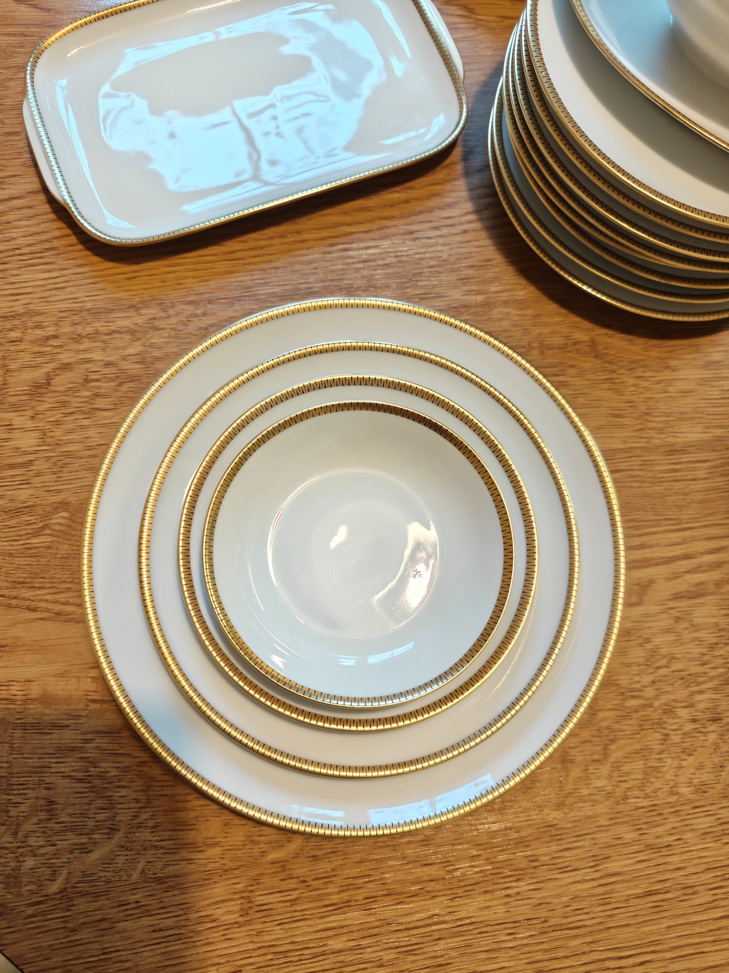 High quality Hutschenreuther Germany dinner set