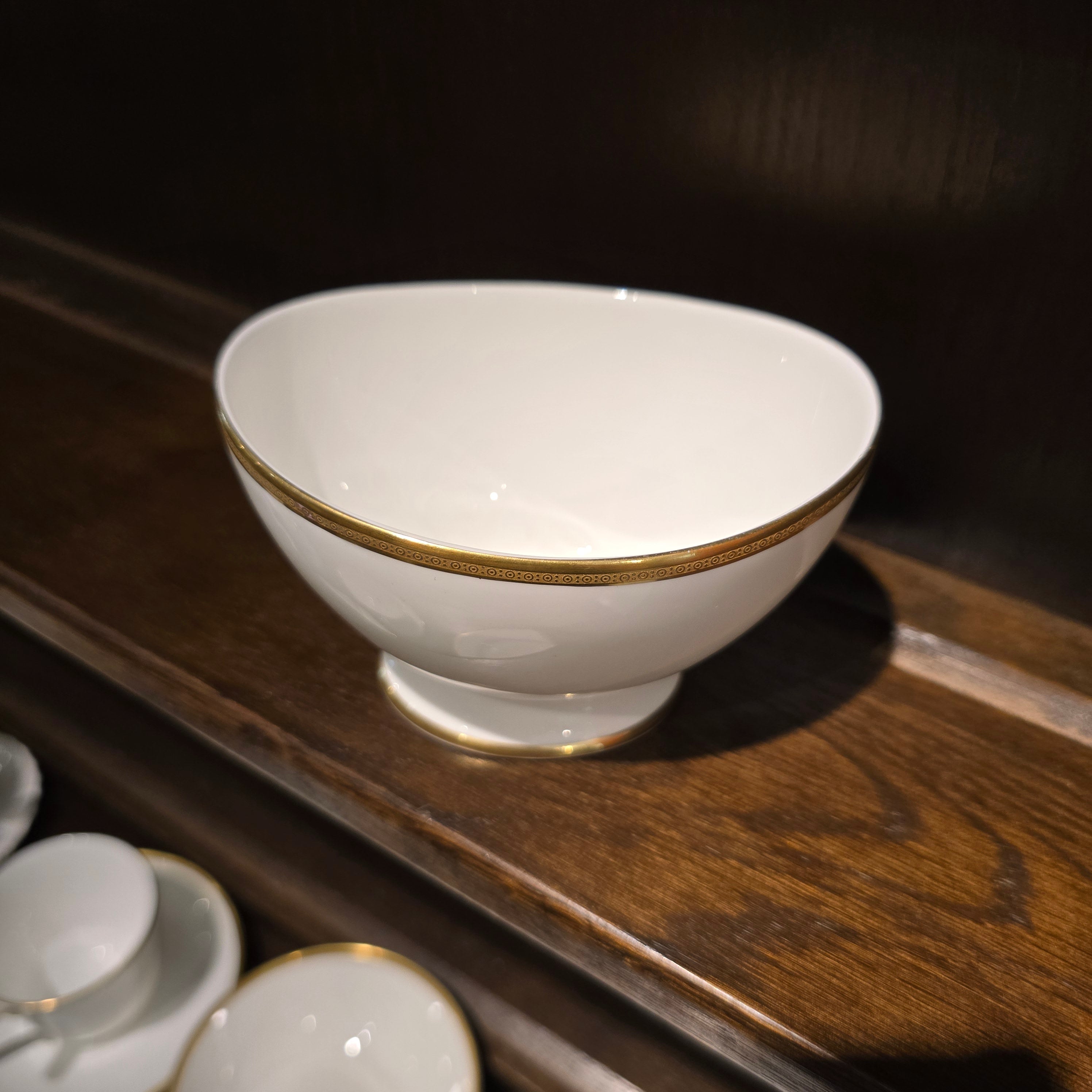 Royal Doulton Delacourt Fine Bone China Sugar Bowl
