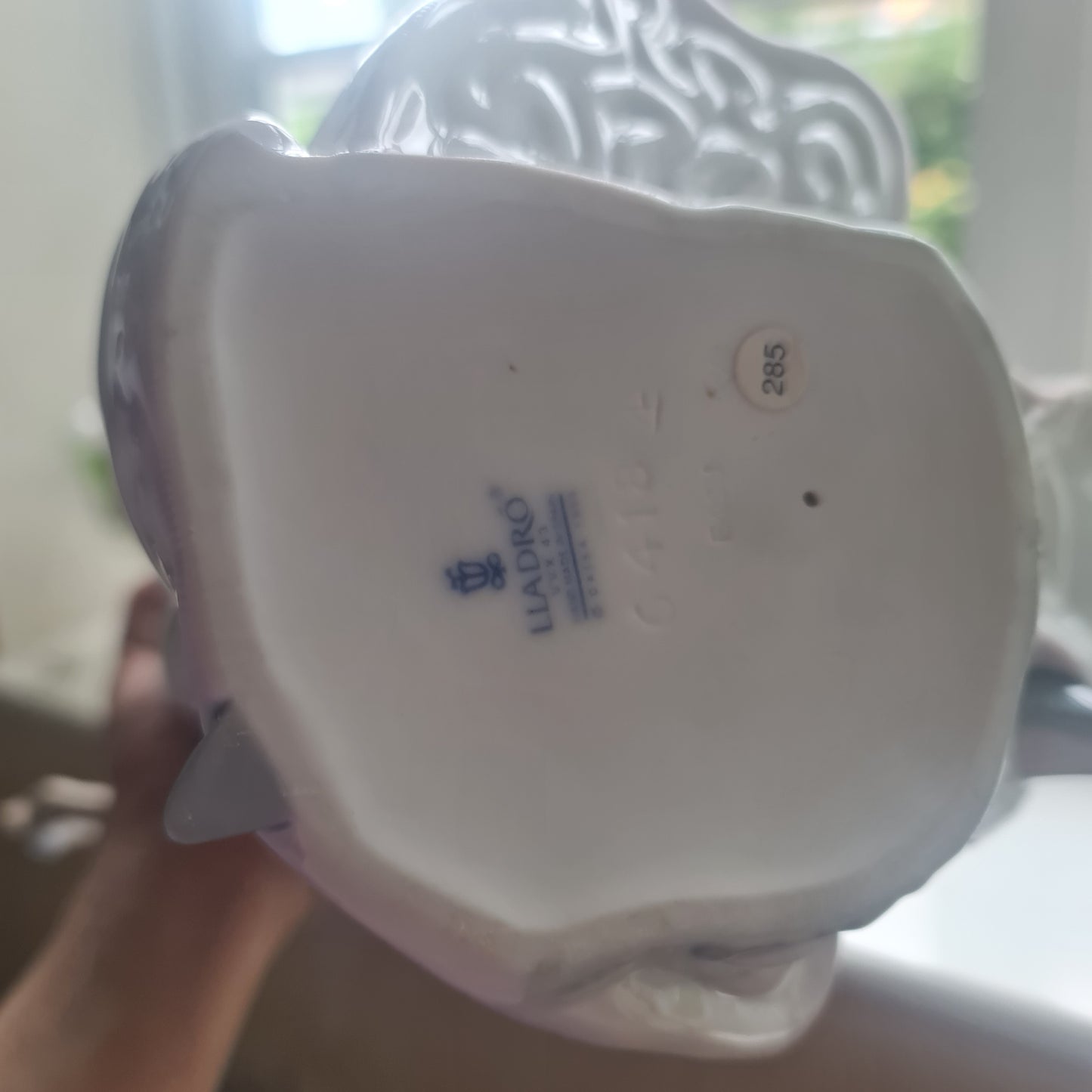 LLADRO Magnificent Porcelain Figurine 'Girl Dancing with a Butterfly'