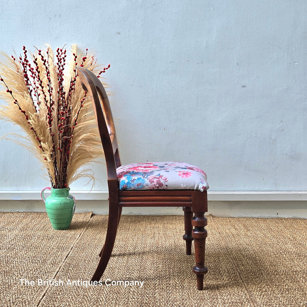 Victorian Style Mahogany Chair with Sprayed Legs