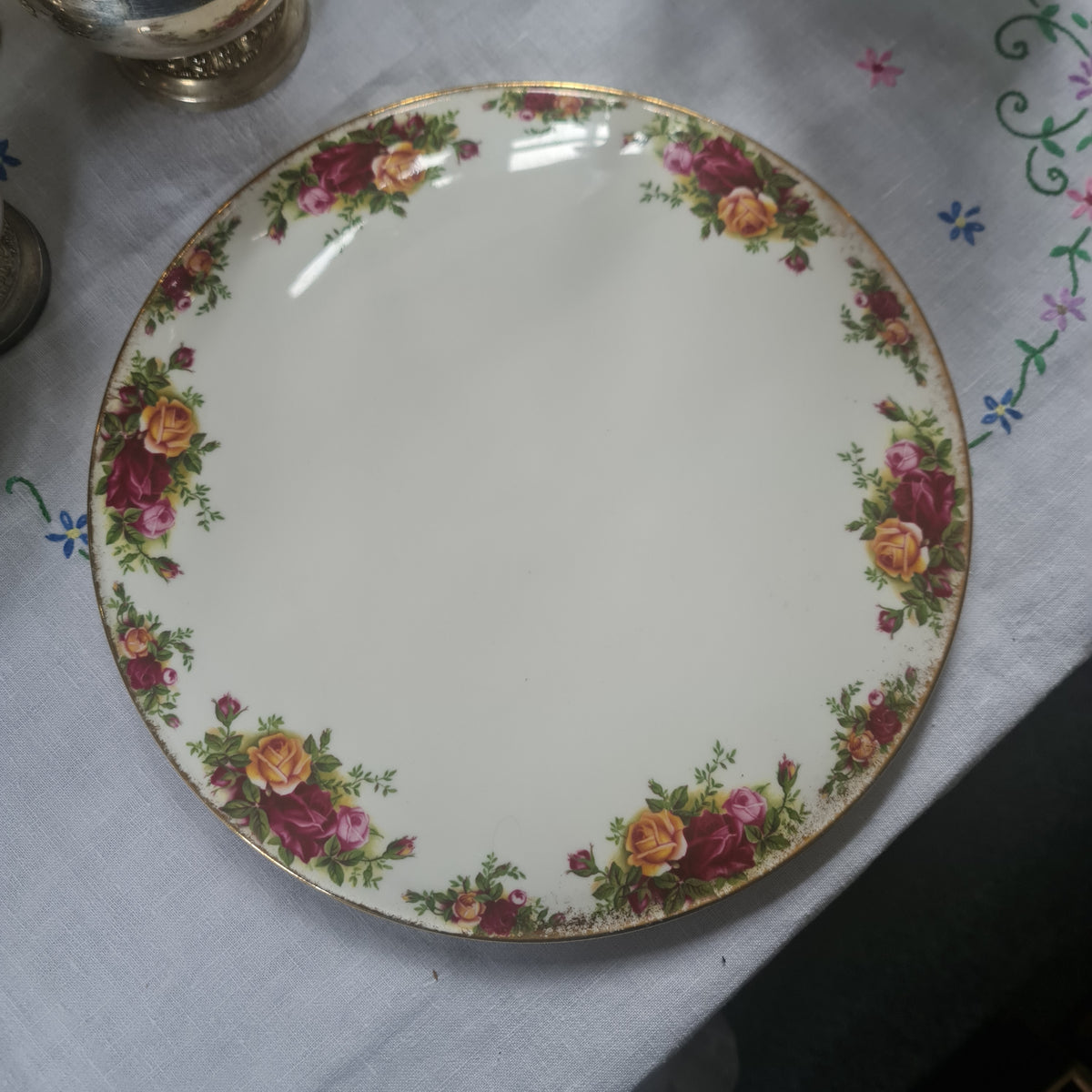 Royal Albert old Country Rose Cake stand- 1962 version