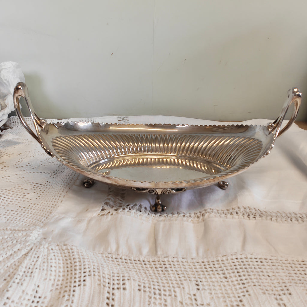 Vintage Walker and Hall silver plated bread basket